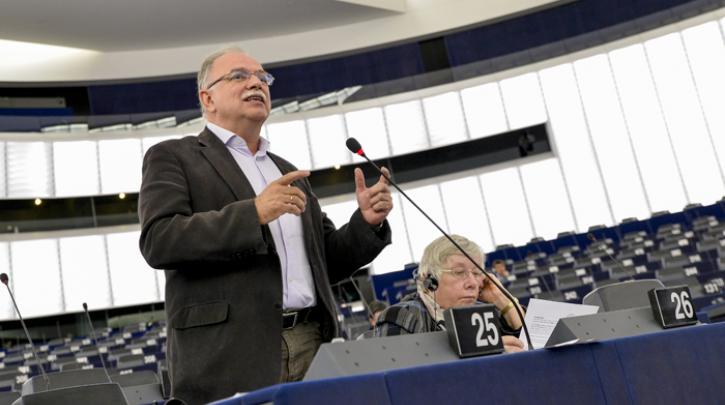 Δ. Παπαδημούλης: «Η αβεβαιότητα κάνει ζημιά και στην ελληνική οικονομία και στην Ευρωζώνη»