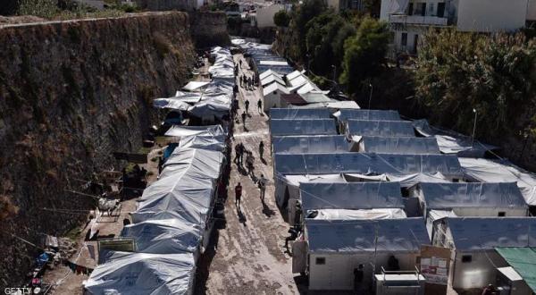 Guardian: «Το βρώμικο μυστικό της Ευρώπης οι καταυλισμοί της Χίου»