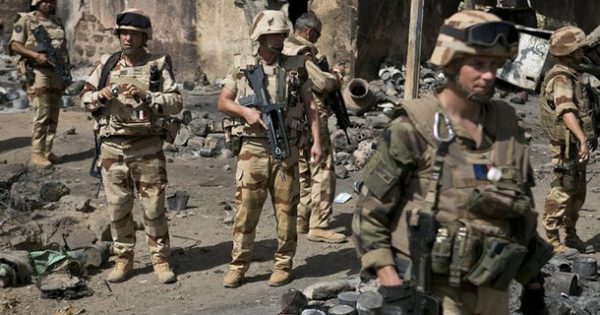 Ο Γαλλικός στρατός εξουδετέρωσε περίπου 20 μαχητές του ISIS στο Μάλι