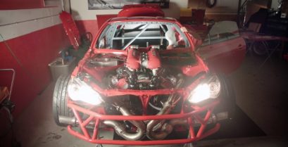 Κινητήρας Ferrari σε ένα Toyota (βίντεο)