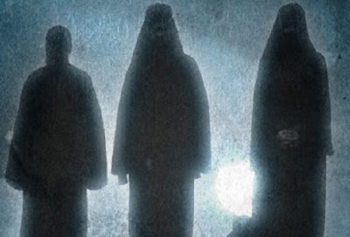 Οι 7 «μυστικοί ασκητές» του Αγίου Όρους στην κορυφή του Άθωνα – Ποιος ο ρόλος τους και σε ποιους αποκαλύπτονται;