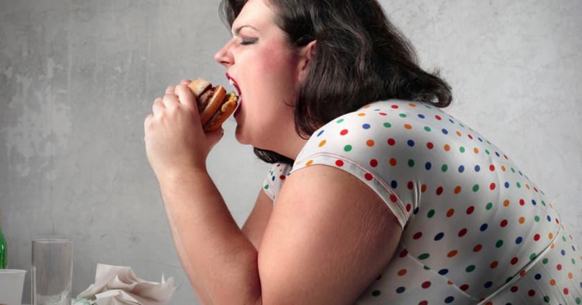 Πρόγραμμα ανώνυμων υπερφάγων: Πως βοηθάει με τις ψυχαναγκαστικές συμπεριφορές