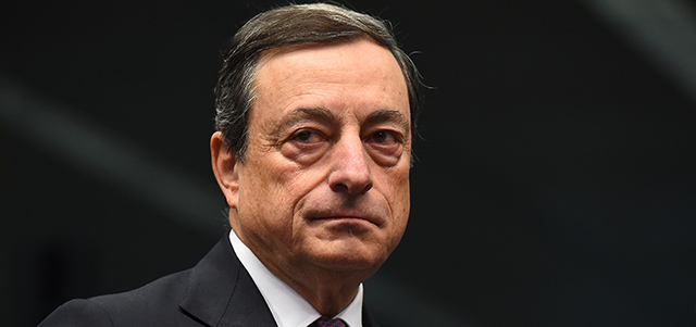 Μ. Ντράγκι: Η Ευρωζώνη ανακάμπτει