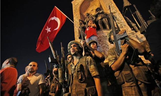 Φιλοκυβερνητικός Τύπος Τουρκίας: Νέα σχέδια κάνουν οι πραξικοπηματίες αξιωματικοί