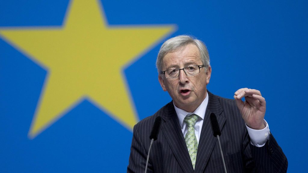 Ζ. Κ. Γιούνκερ: Δεν θα υπάρξει «οπισθοδρόμηση» σε ό,τι αφορά τη συμφωνία του Παρισιού