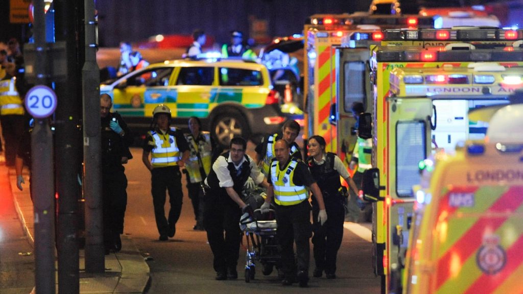 Ανατριχιάζουν οι μαρτυρίες όσων βρέθηκαν στο τρομοκρατικό χτύπημα του Λονδίνου