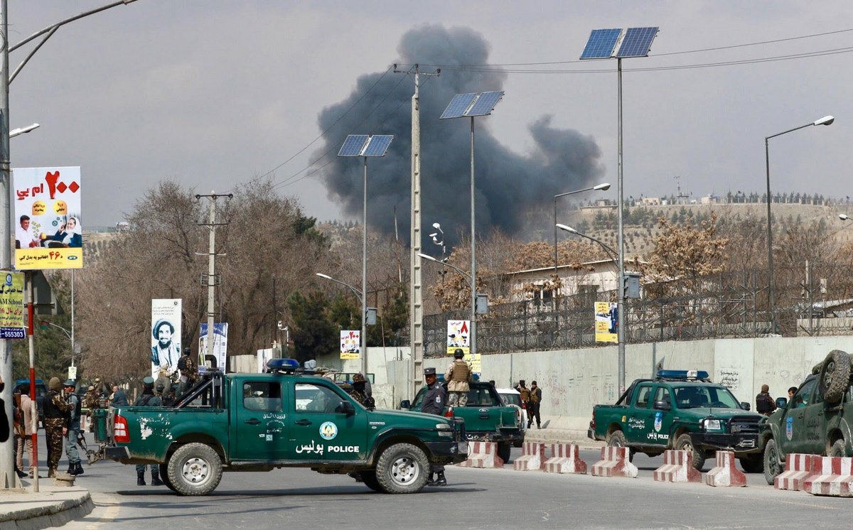 Φονική έκρηξη έξω από τζαμί στο Αφγανιστάν – 7 νεκροί και 15 τραυματίες
