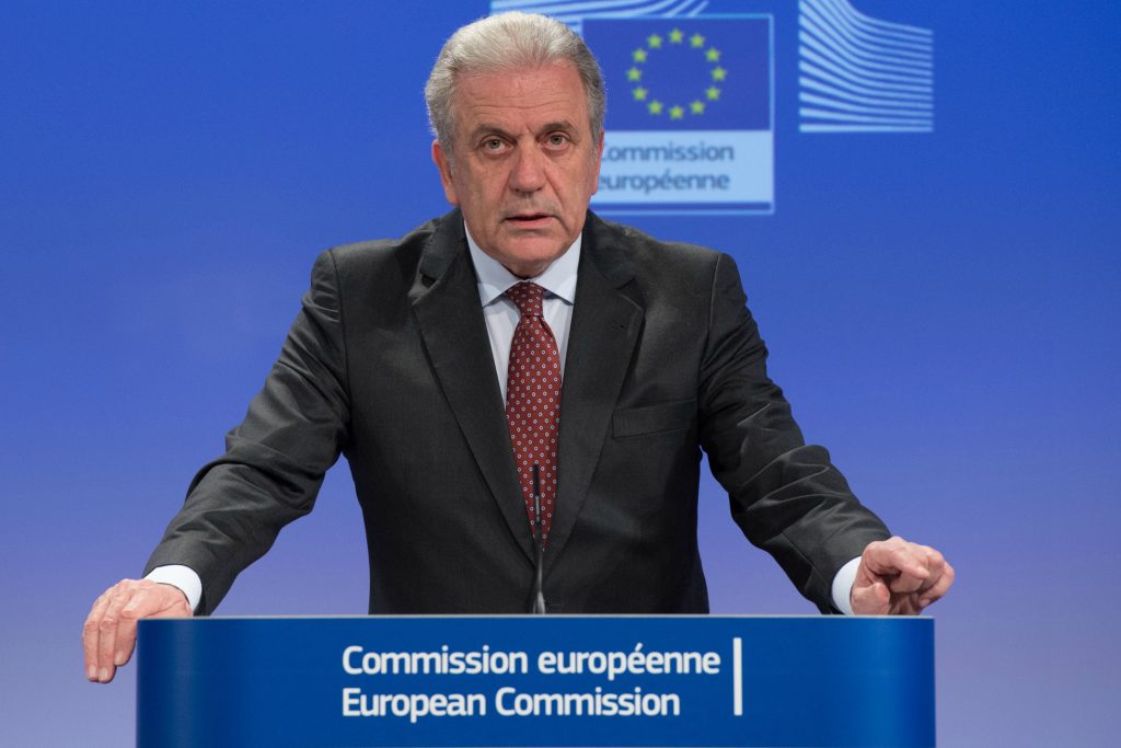 Δ. Αβραμόπουλος: «Η Ευρωτουρκική συμφωνία για τη μετανάστευση λειτουργεί αποτελεσματικά»