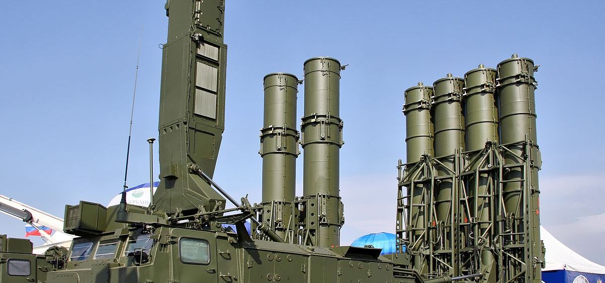 Oι Ρώσοι αποβίβασαν στην Αίγυπτο αντιπυραυλικά συστήματα S-300VM! – Αλλάζει η ισορροπία δυνάμεων στην Α.Μεσόγειο