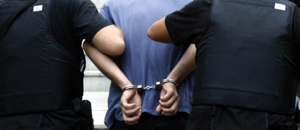 Πύλος: 25χρονος κατηγορείται για 9 ληστείες