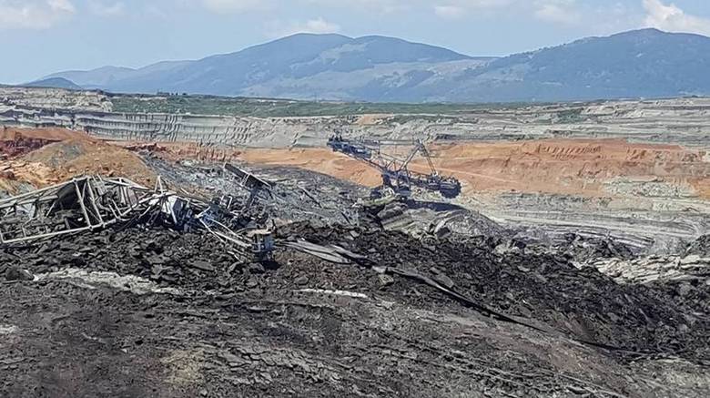 «Εξαφανίζουν» χωριό στο Αμύνταιο μετά από τη κατολίσθηση – Αλλαξε ο χάρτης της περιοχής! (βίντεο)