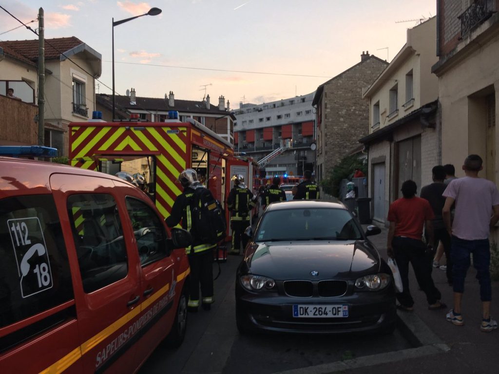 Παρίσι: Επίθεση ληστών με μολότοφ σε εστιατόριο – 12 τραυματίες (φωτό, βίντεο)