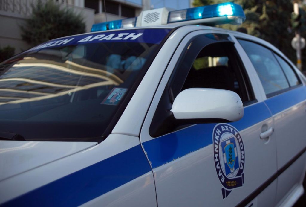 Λάρισα: Δύο Έλληνες έκρυβαν ενάμιση κιλό ηρωίνης μέσα σε αντλία νερού