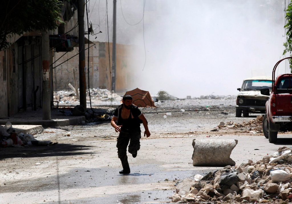 Κλιμακώνονται οι επιχειρήσεις του στρατού ενάντια των ισλαμιστών στην Ντεράα της Συρίας
