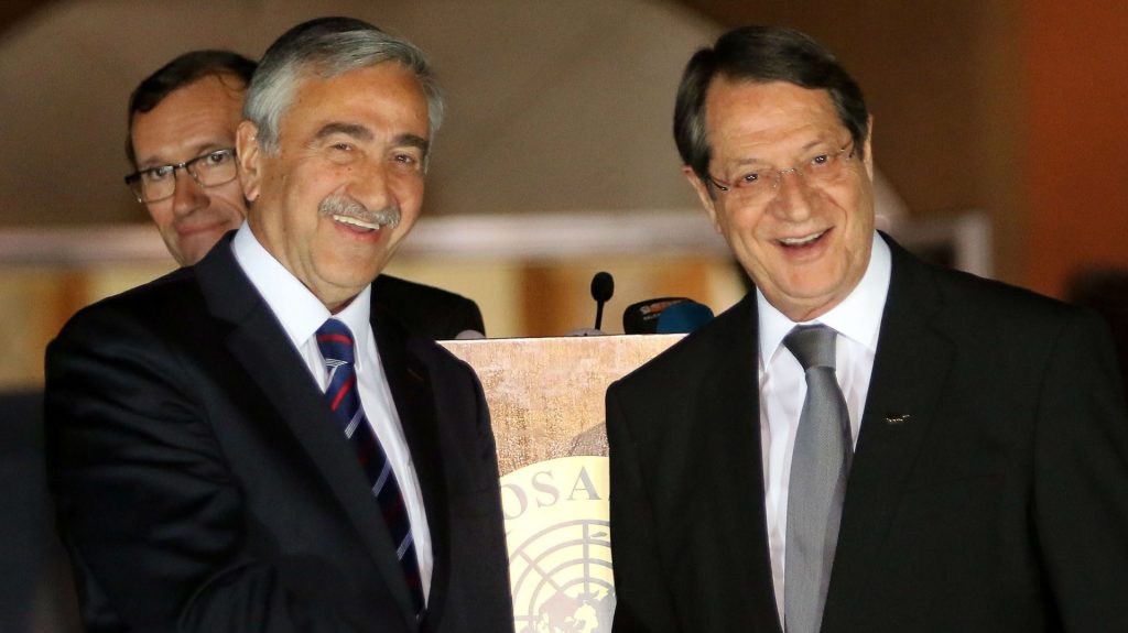 Κύπρος: Διαβουλεύσεις με Αναστασιάδη- Ακιντζί θα έχει ο Έσπεν Μπάρθ Άιντε