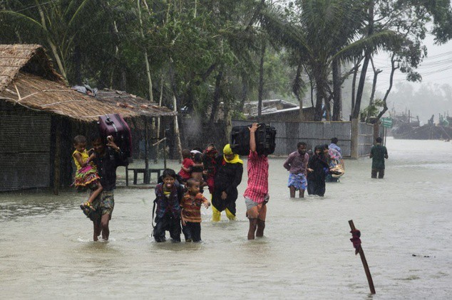 Φονικός μουσώνας με 137 θύματα στο Μπαγκλαντές