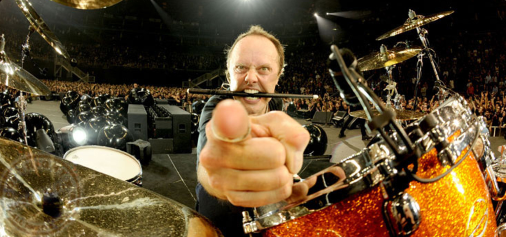 Ο ντράμερ των Metallica χρίστηκε ιππότης από τη Βασίλισσα της Δανίας