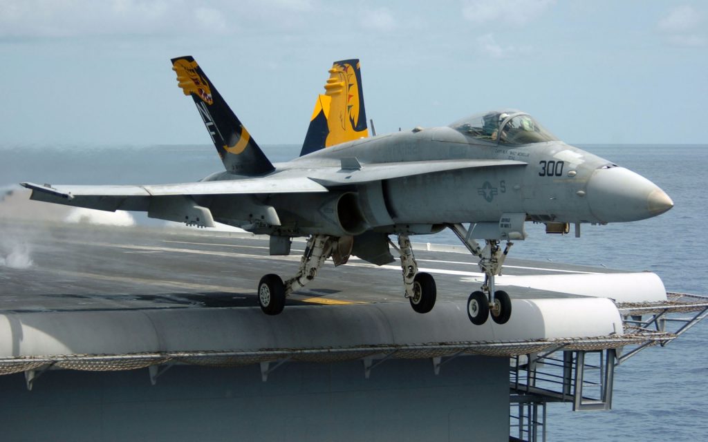 Το Ναυτικό των ΗΠΑ ενέκρινε την αναβάθμιση των F/A-18E και F/A-18F Super Hornets σε «Block III» (βίντεο)