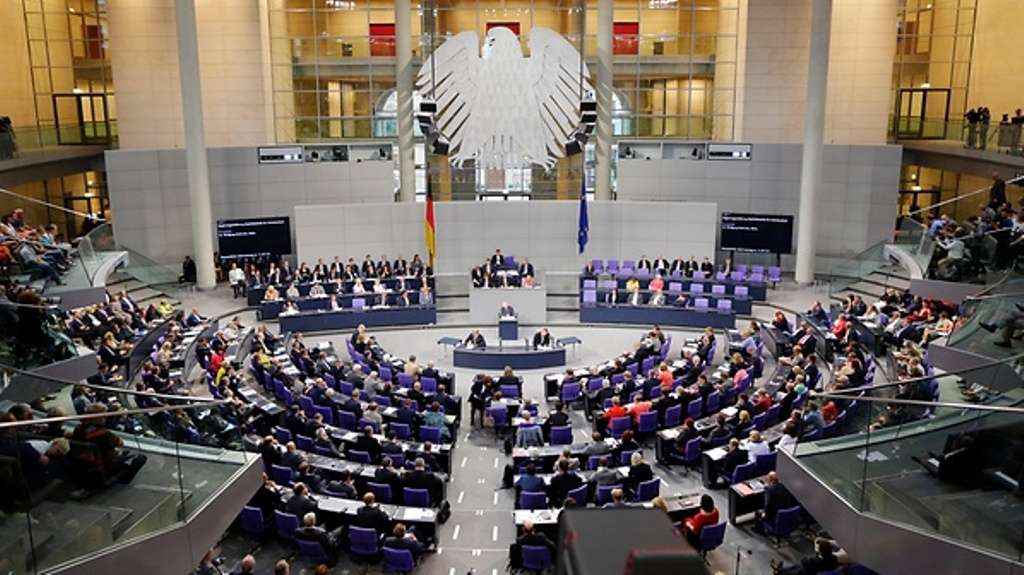 Μόνο στην επιτροπή Προϋπολογισμού της Bundestag η απόφαση του Eurogroup για την Ελλάδα