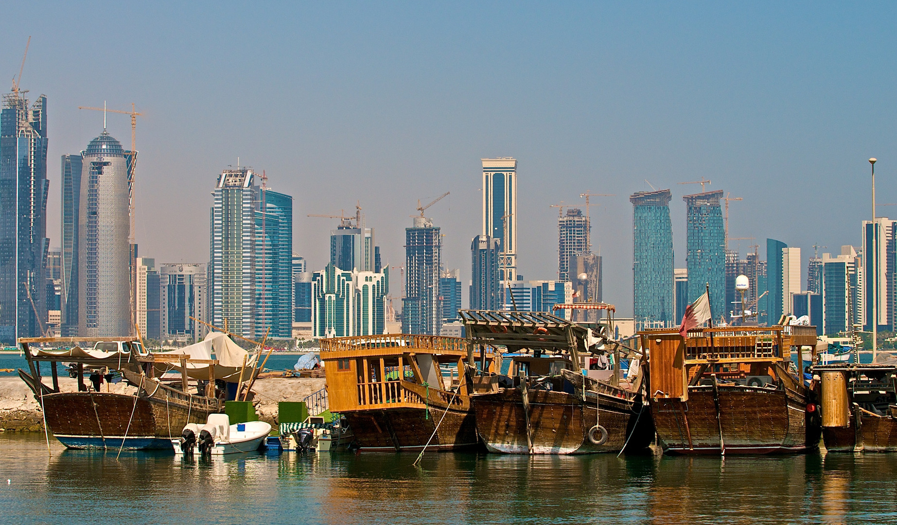 Κατάρ: Νέες  αποδείξεις για κυβερνοπειρατεία που συνδέεται με τα 4 κράτη που επέβαλλαν διπλωματικό αποκλεισμό