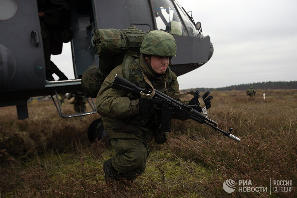 Ρώσος ΥΠΑΜ: «Χιλιάδες στρατεύματα έτοιμα να προστατέψουν τα δυτικά σύνορα της Ρωσίας από το ΝΑΤΟ»