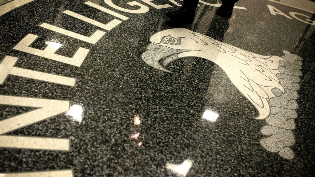 CIA: Πράκτορες έκλεβαν… «σνακ» από τα μηχανήματα του κτιρίου