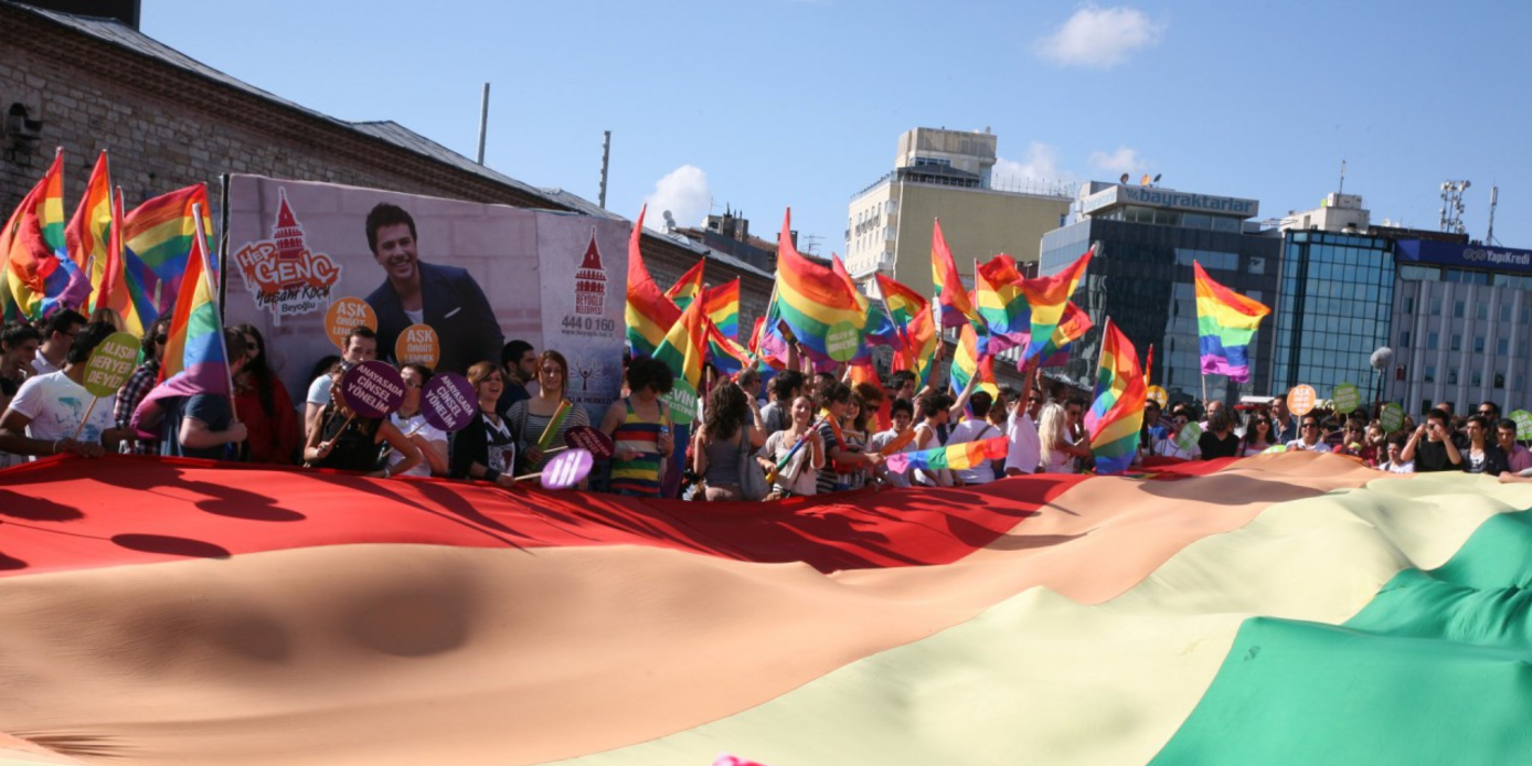 Τουρκία: Απαγορεύτηκε για δέυτερη χρονιά η παρέλαση υπερηφάνειας ομοφυλόφιλων
