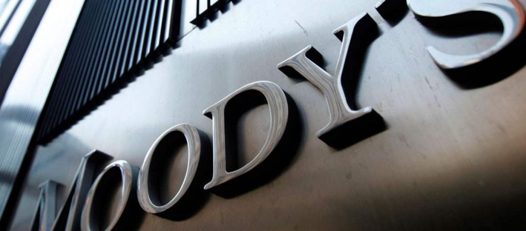 Moody’s: Στην βαθμίδα Β3 αναβαθμίστηκαν πέντε ελληνικά προγράμματα ομολόγων