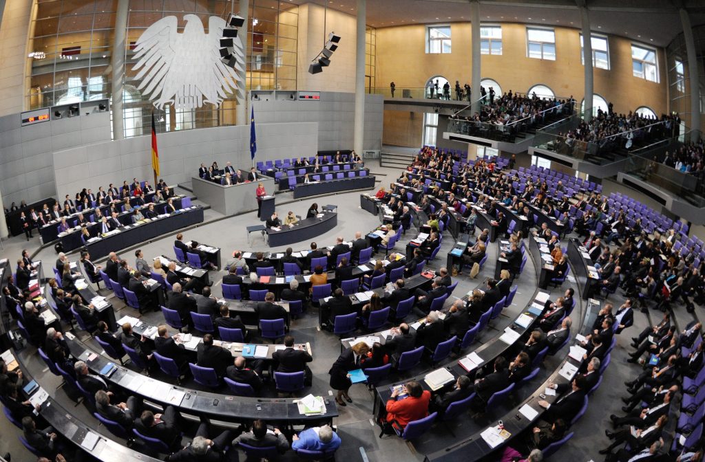 Γερμανία: Εγκρίθηκε νομοσχέδιο που επιτρέπει τον γάμο ομοφυλόφιλων