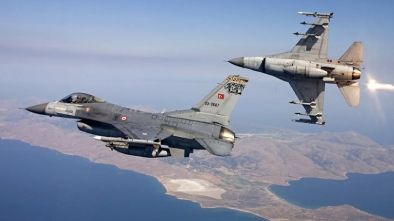 Σε τρεις παραβιάσεις του εθνικού εναέριου χώρου προχώρησαν τρία τουρκικά αεροσκάφη