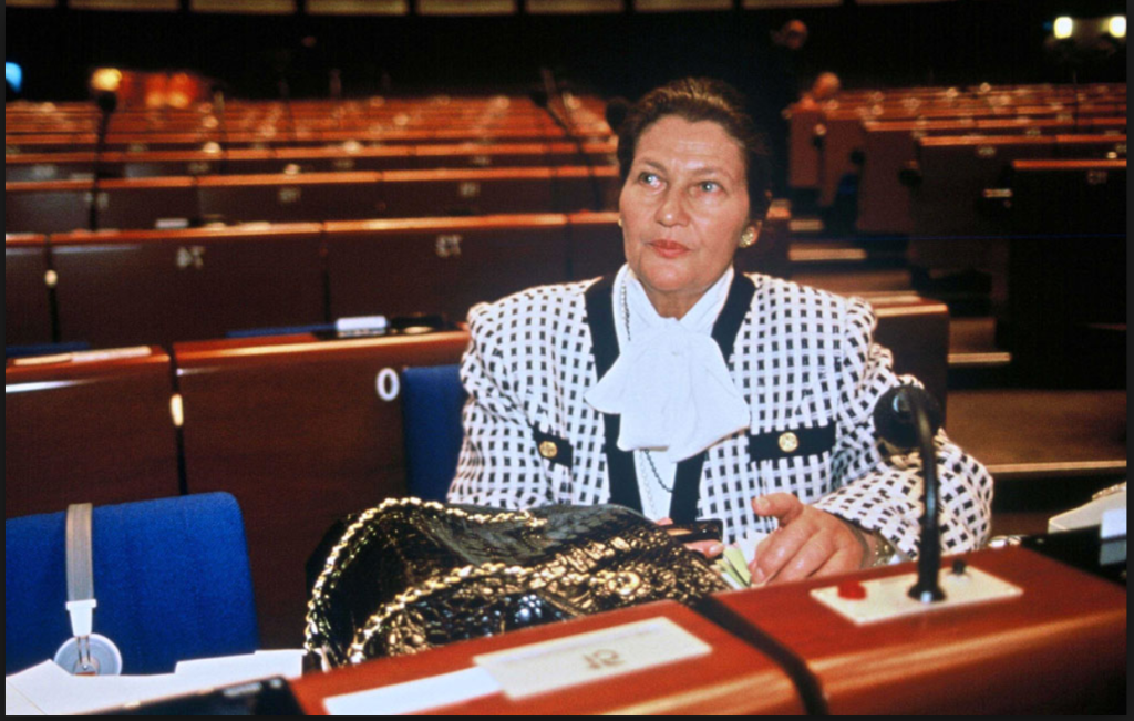 Πέθανε η πρώτη γυναίκα πρόεδρος της Ευρωβουλής (φωτό)
