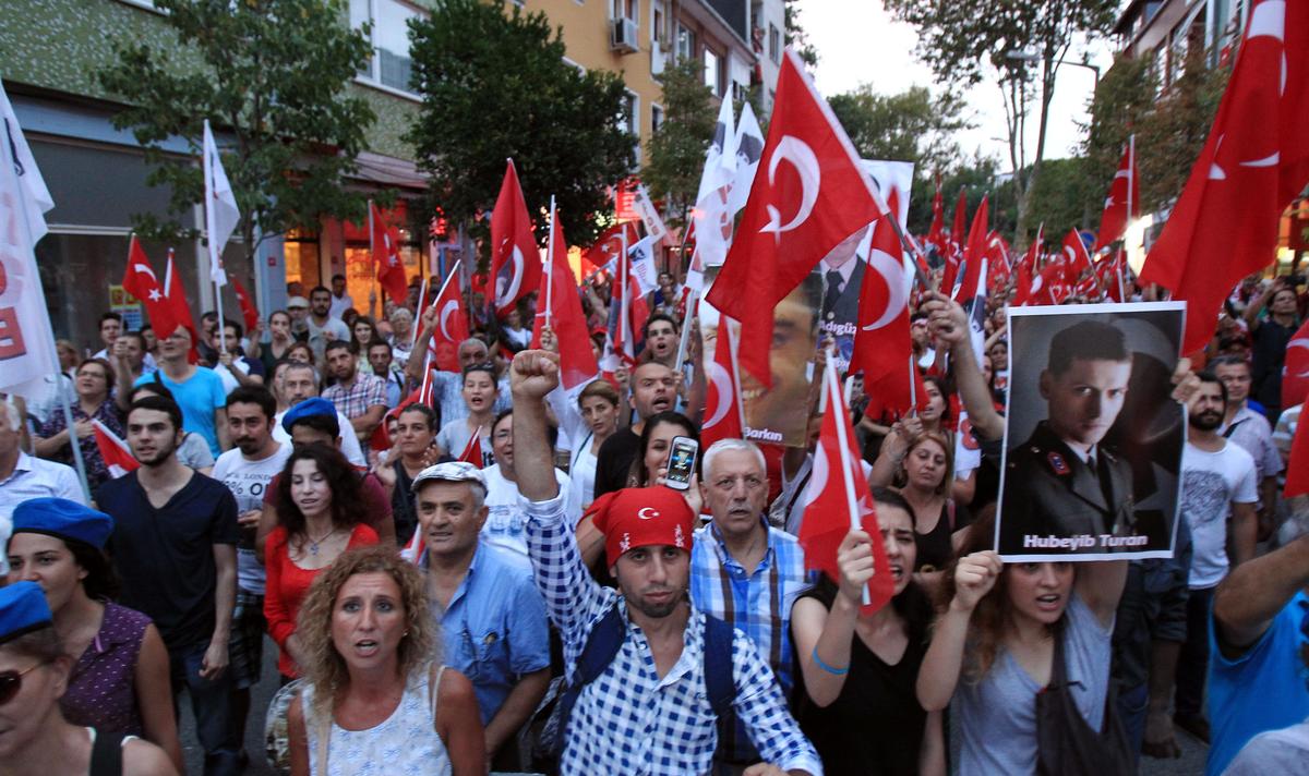 Τουρκία: Κορυφώνεται η «πορεία για τη δικαιοσύνη»