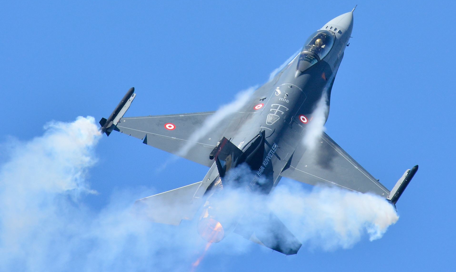 Μεταφέρει την ένταση πάνω από το Αιγαίο η Τουρκία: Νέο μπαράζ παραβιάσεων