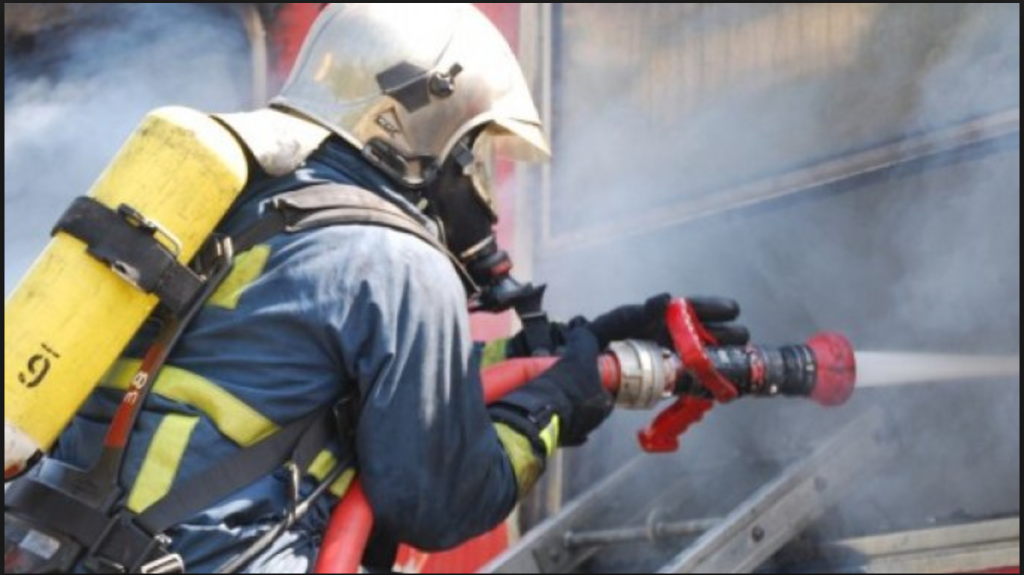 Ζάκυνθος: Φωτιά απείλησε ορφανοτροφείο και γηροκομείο (φωτό,βίντεο)