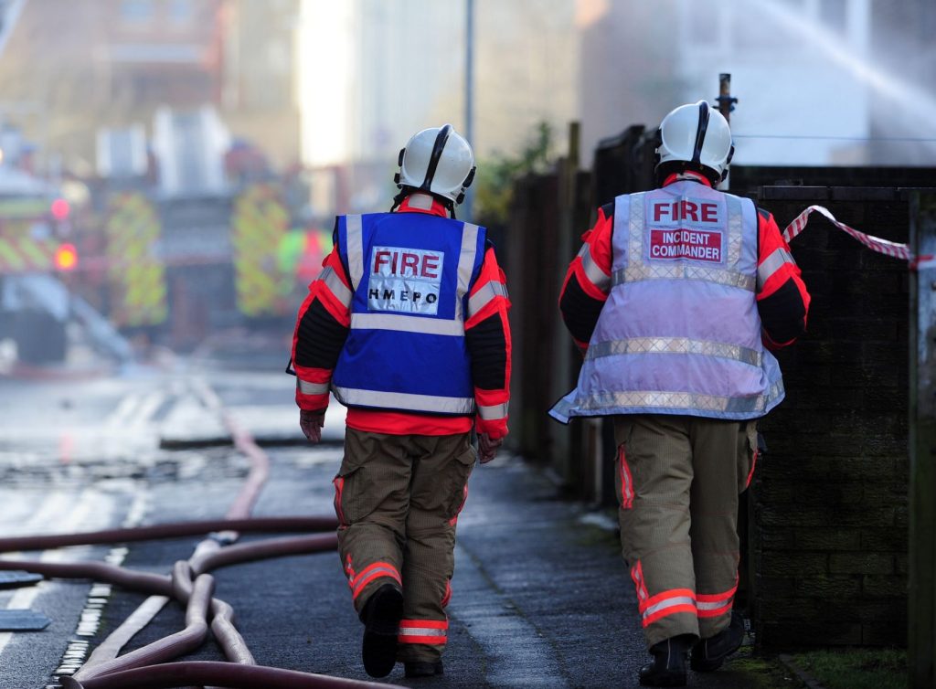 Βρετανία: Νέα τραγωδία με νεκρούς από πυρκαγιά στο Μπόλτον (φωτό)