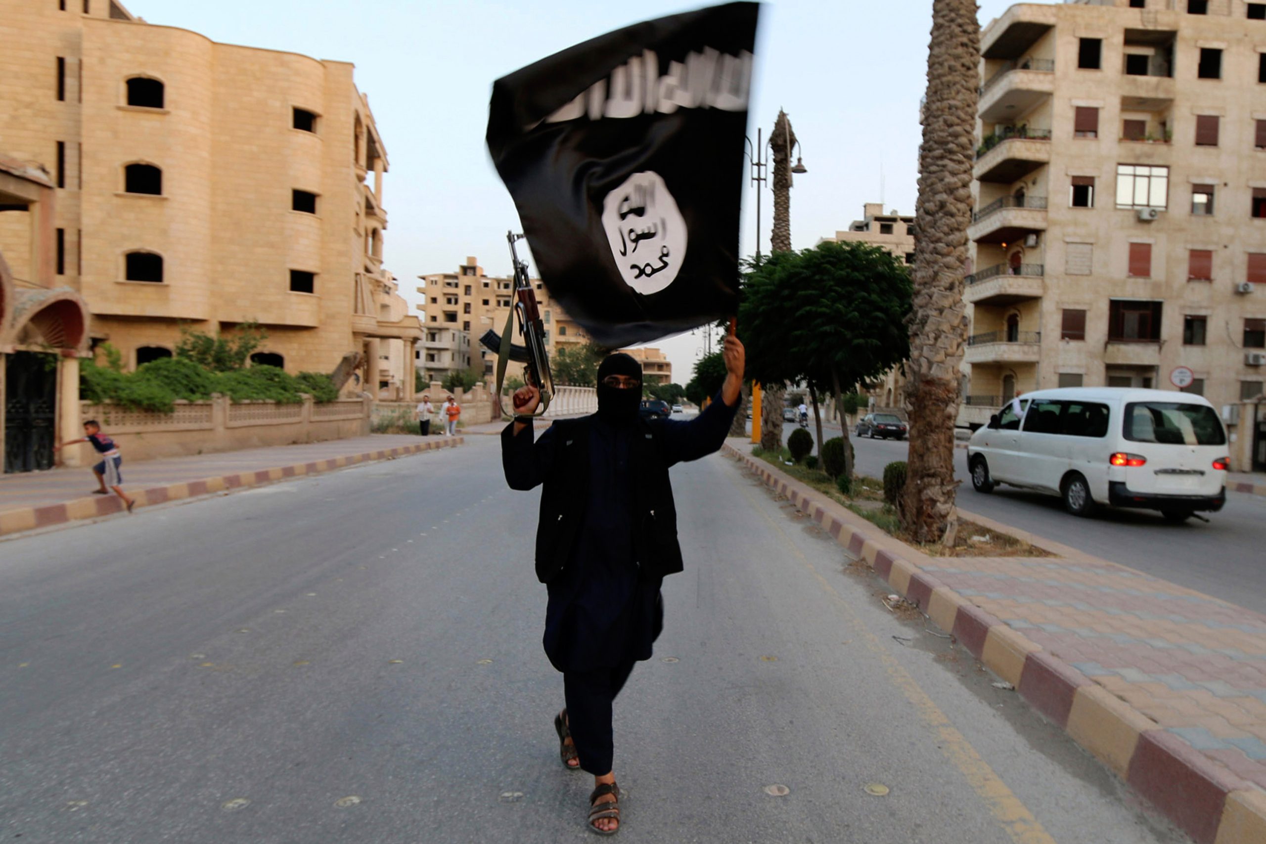 Το ISIS ανέλαβε την ευθύνη για τις πολύνεκρες βομβιστικές επιθέσεις στο Σινά