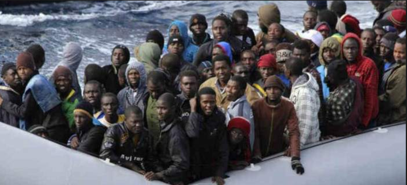 Μετανάστες απο Αφρική καταφεύγουν στην Ισπανία 