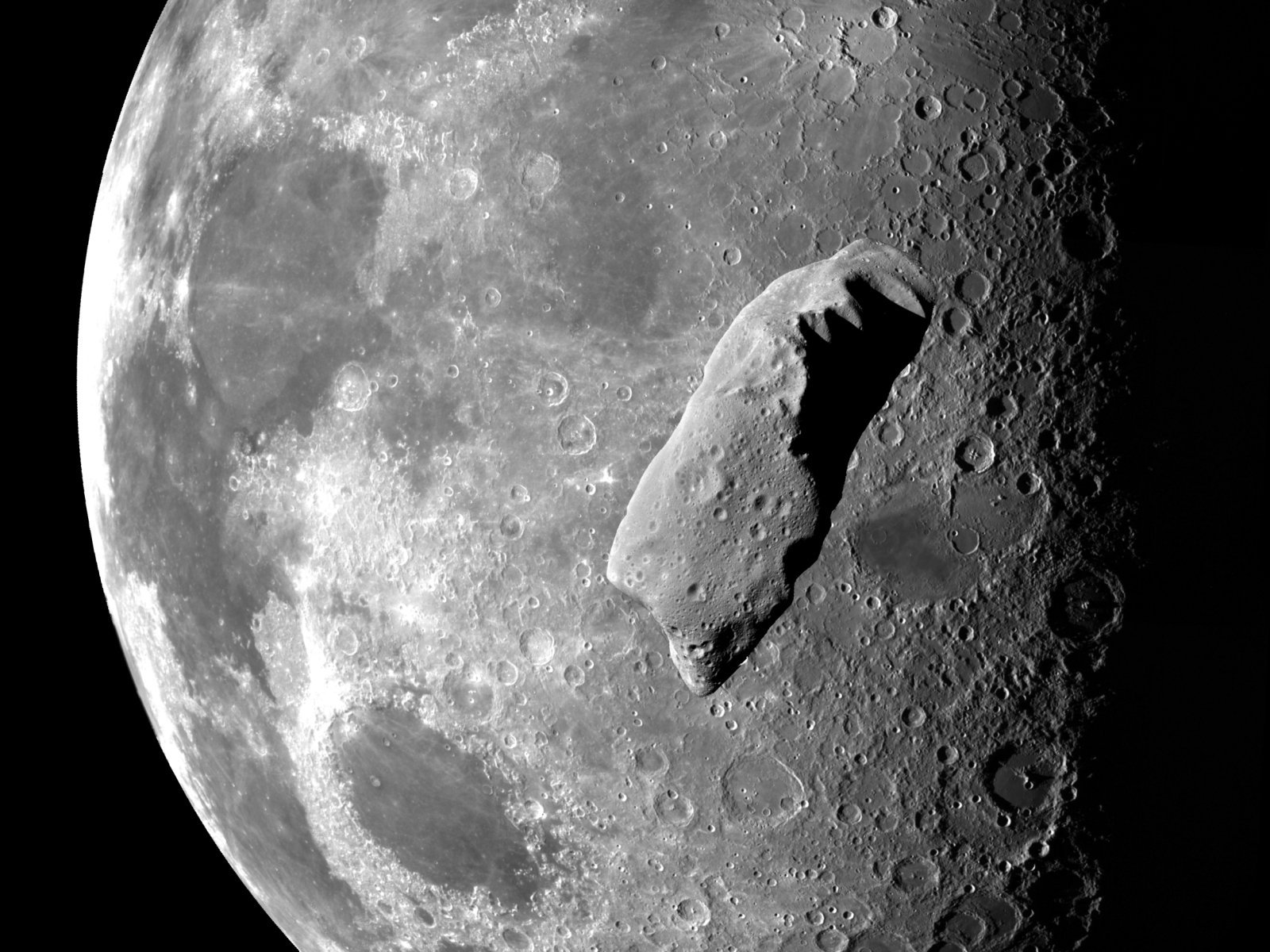Η NASA κατέγραψε τεράστια έκρηξη από πτώση μετεωρίτη στη Σελήνη (βίντεο)