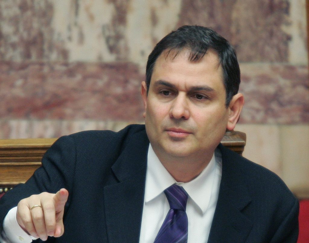 Φ. Σαχινίδης:«Υπό αυστηρές προϋποθέσεις, είναι εφικτή η έξοδος στις αγορές πριν το καλοκαίρι του 2018»