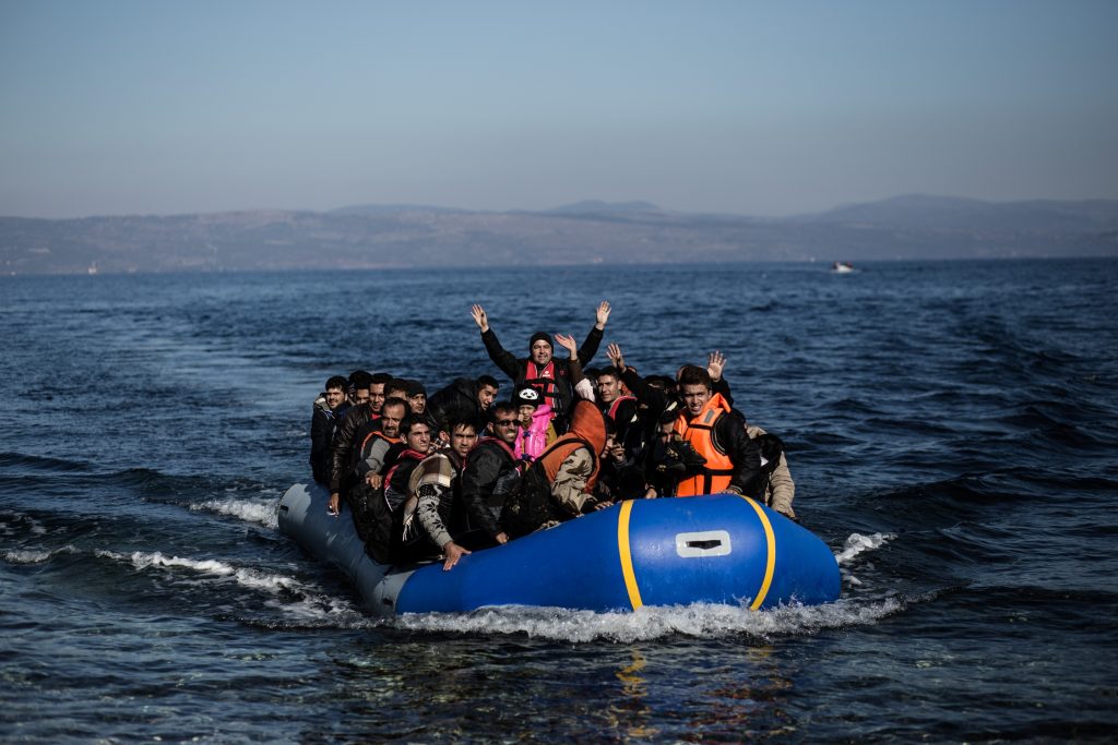 Περιοδικό Stern: Οργάνωση από ισλαμόφοβους μπλοκάρει την διάσωση προσφύγων στην Μεσόγειο (βίντεο)