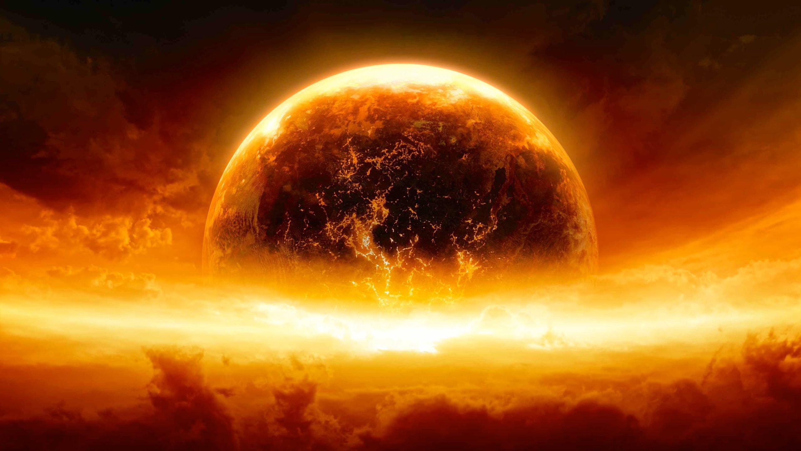 Γιγάντιες μαύρες κηλίδες επάνω στον Ήλιο – Πόσο κινδυνεύει η Γη; (φωτό)