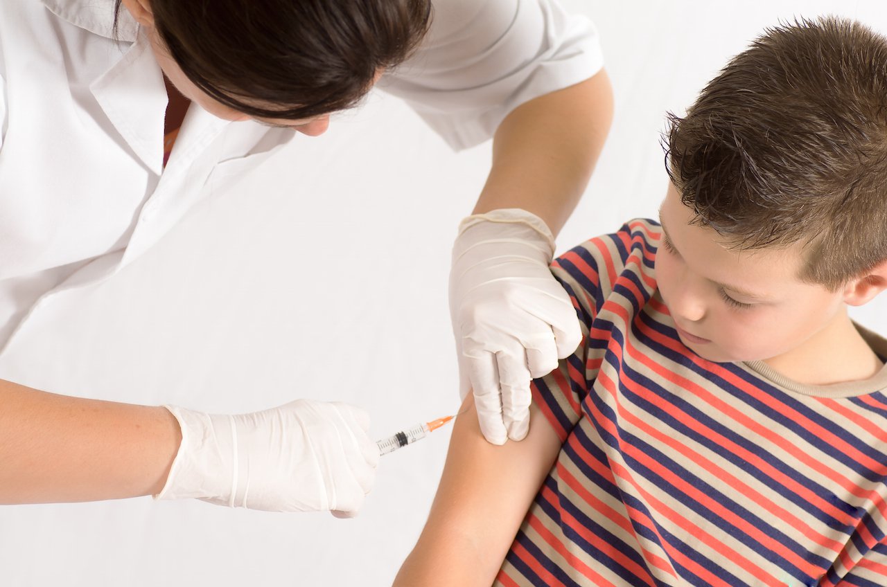 Πεθαίνουν παιδιά στην Ευρώπη παρόλο που υπάρχουν εμβόλια για την ιλαρά