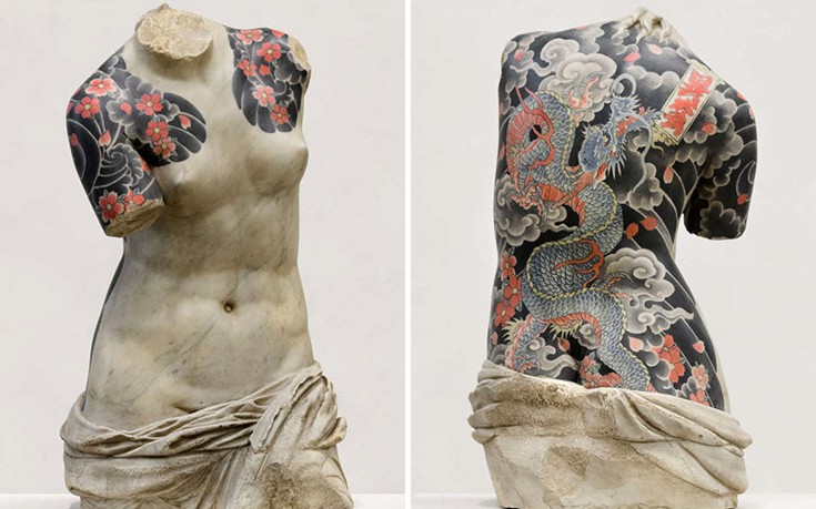 Ιταλός καλλιτέχνης «έβαλε» τατουάζ σε…κλασικά αγάλματα!