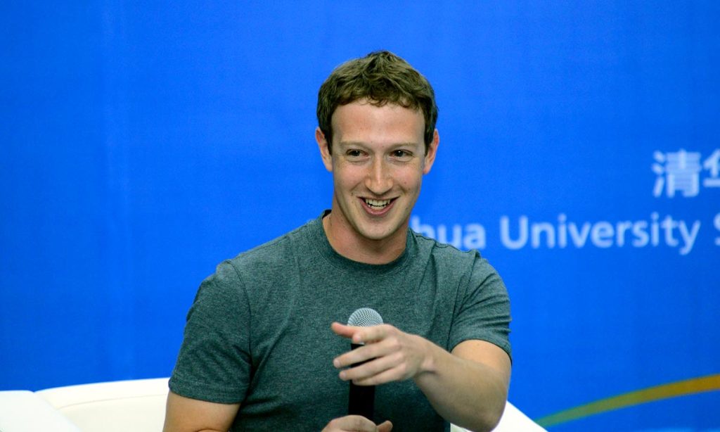 Το Business Insider καταγράφει την άγνωστη ζωή του ιδρυτή του Facebook! (βίντεο)