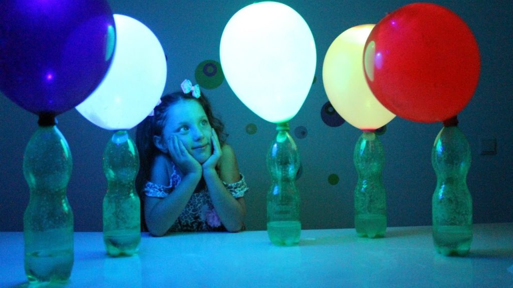 Βίντεο: Δείτε το απόλυτο κόλπο για να φουσκώνετε μπαλόνια
