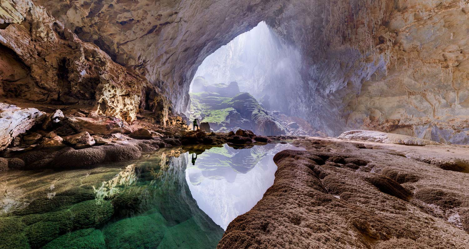 Βίντεο: Στα άδυτα της μεγαλύτερης σπηλιάς του κόσμου