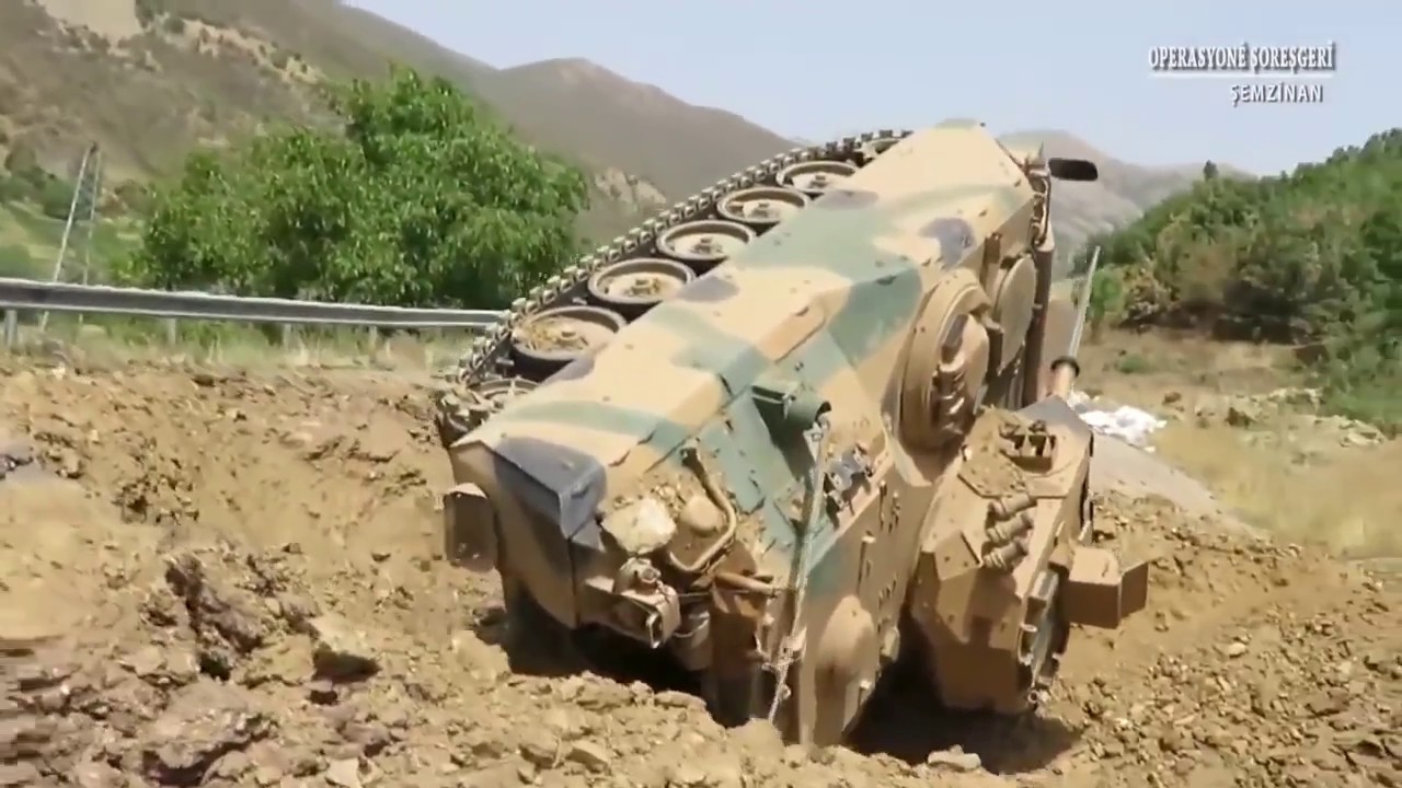 Συνεχή τα κτυπήματα του ΡΚΚ: Α/Τ πύραυλος ανατινάσσει οχυρή θέση Τούρκων στρατιωτών! (βίντεο)
