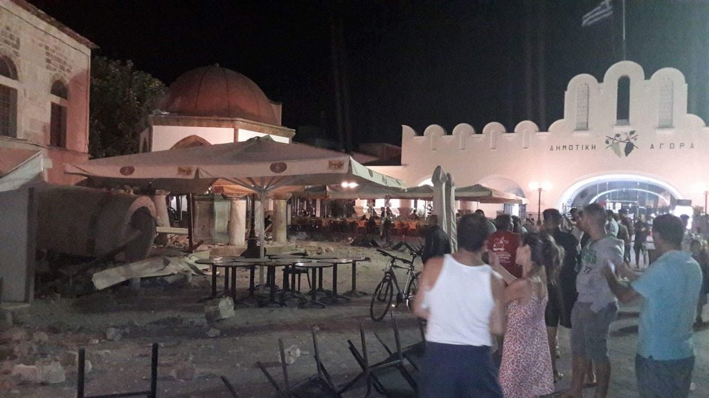 Κως: Ο σεισμός όπως τον βίωσαν οι τουρίστες –  Έτρεχαν να σωθούν (φωτό, βίντεο)