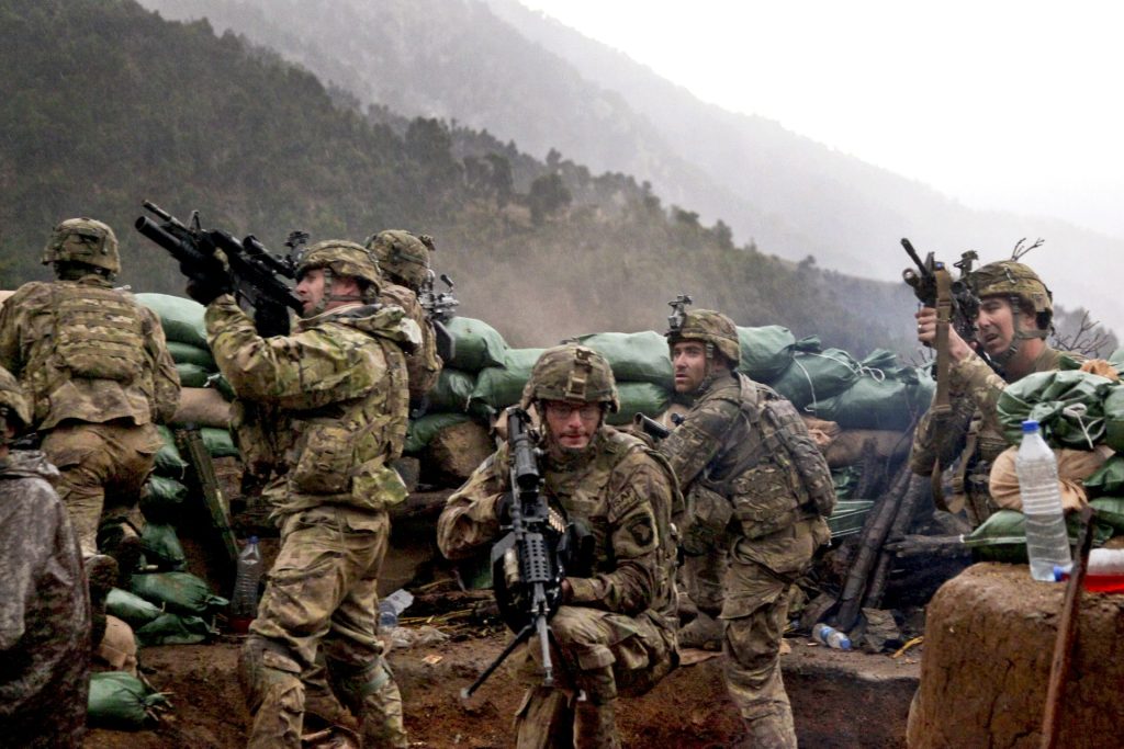 Συγκλονιστικές συγκρούσεις: Στρατιώτες των ΗΠΑ εναντίον Ταλιμπάν στο Αφγανιστάν (βίντεο)