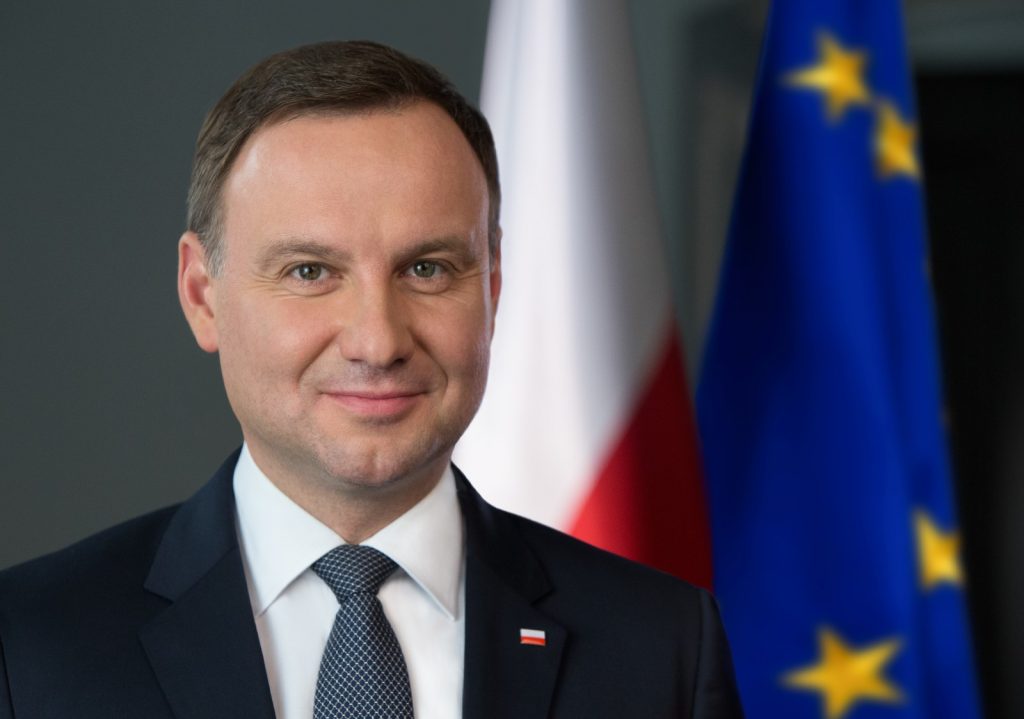 Επικυρώθηκε ο νόμος περί τακτικών Δικαστηρίων στην Πολωνία